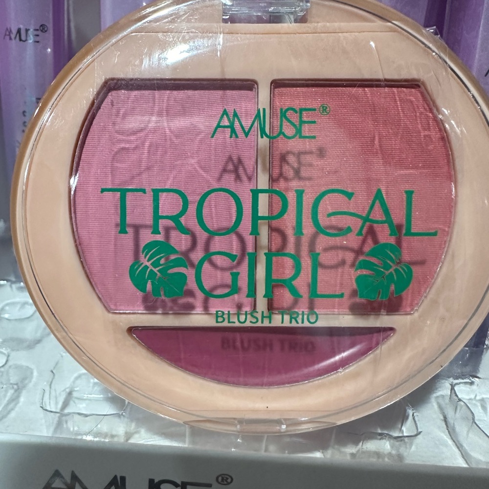 Amuse Tropical Girl Blush Trio